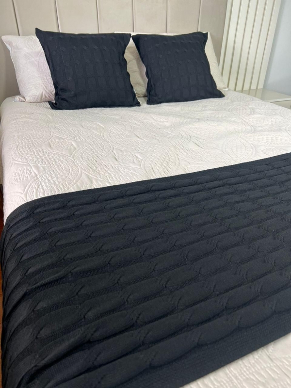 Kit Peseira Decorativa para cama King Size Trança - Preto